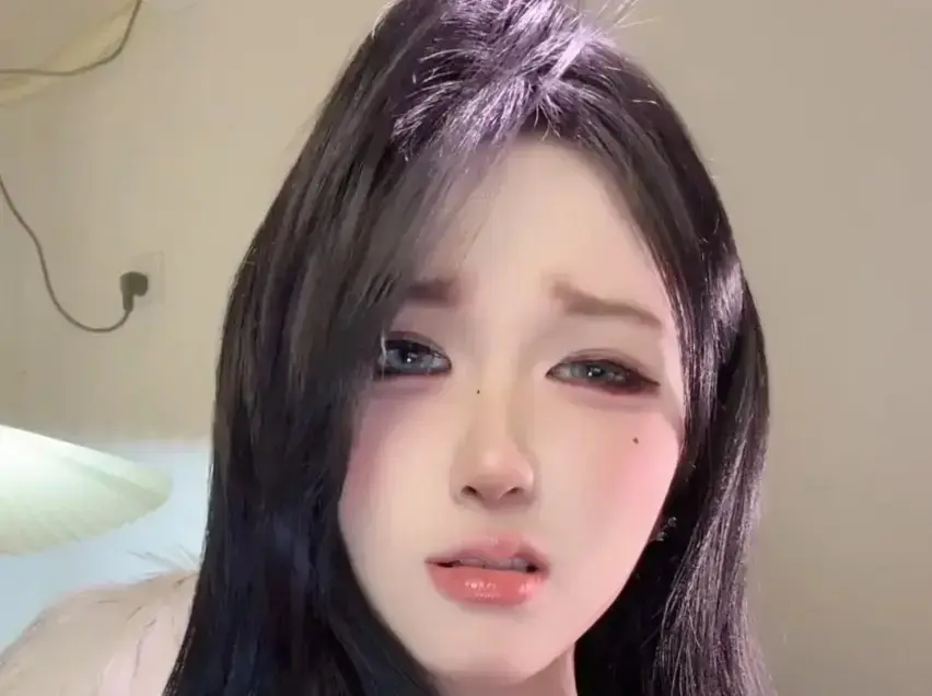 《阿黑颜系列vlog》4K高清无删减版典藏《阿黑颜系列vlog》全季超清在线观看